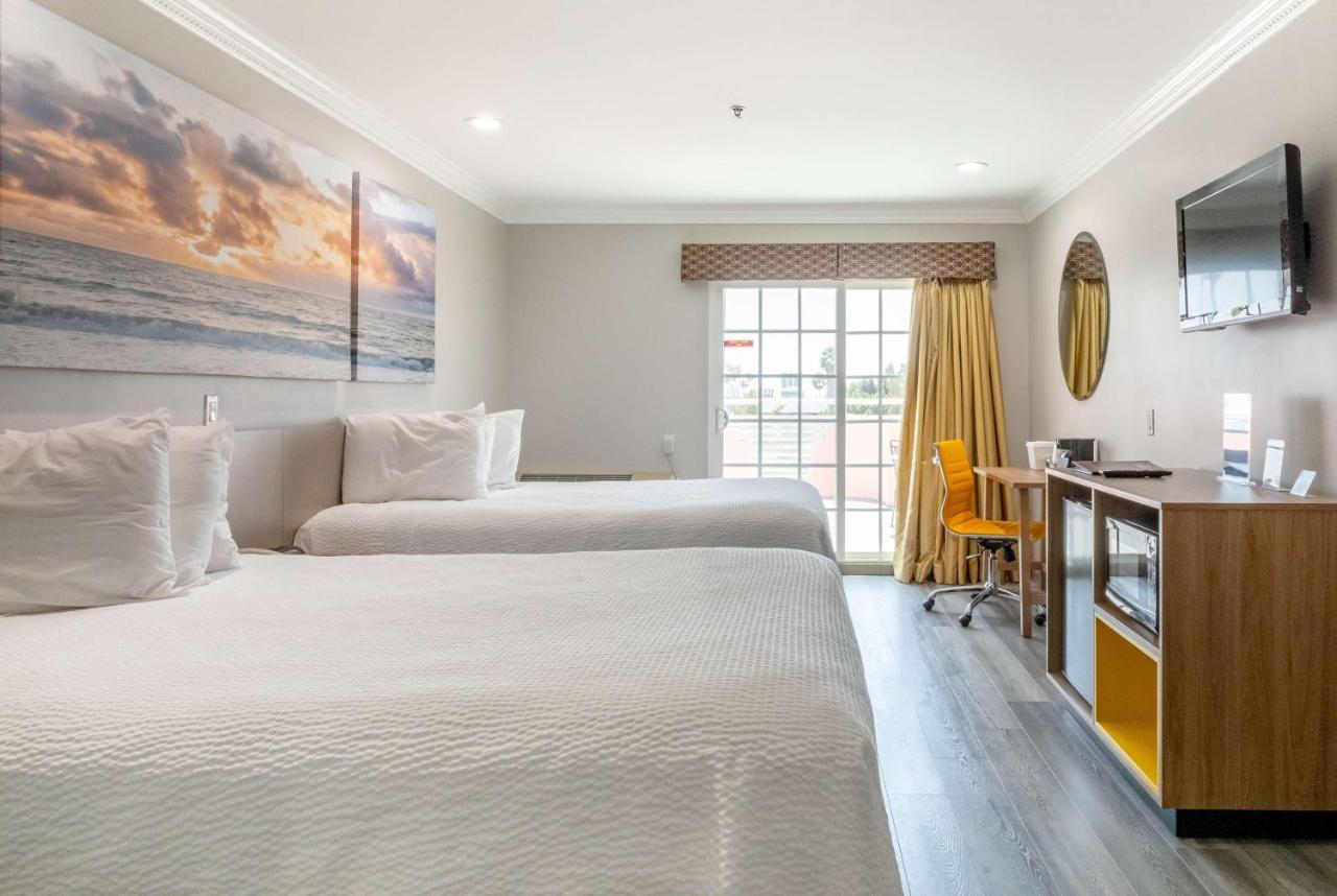 Days Inn By Wyndham Santa Monica Bagian luar foto