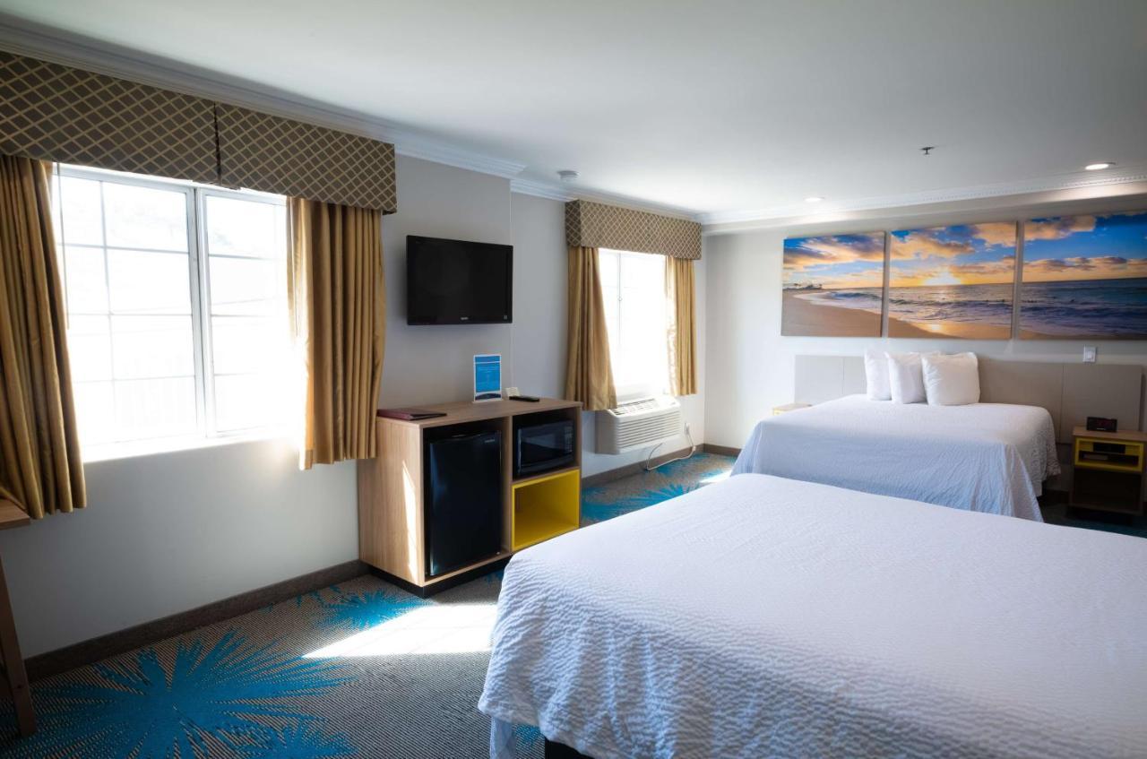 Days Inn By Wyndham Santa Monica Bagian luar foto