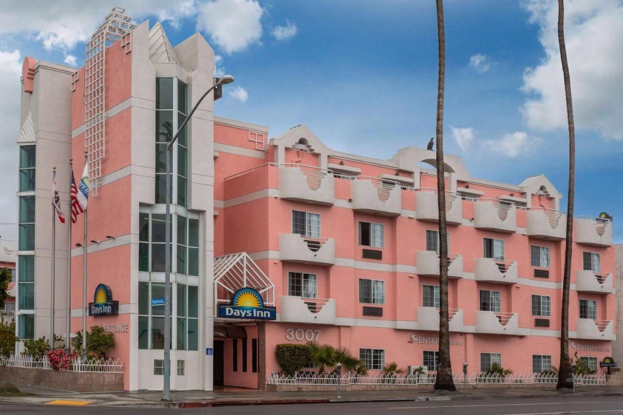 Days Inn By Wyndham Santa Monica Bagian luar foto